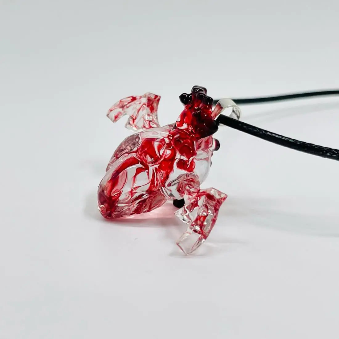 Exquisite Bloody Personality Heart Pendant Long Necklace